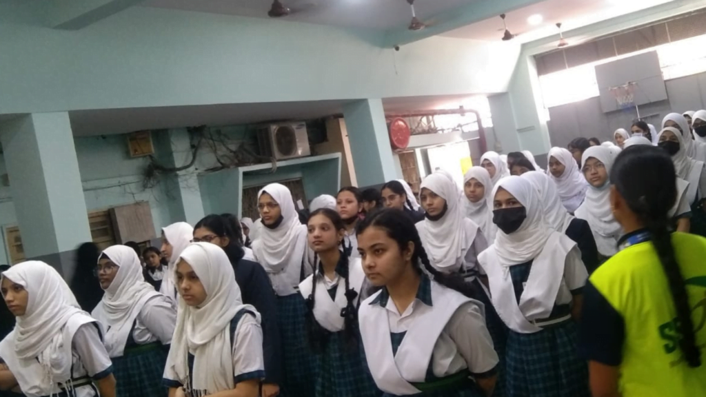Azra Public School - Asifnagar (4)